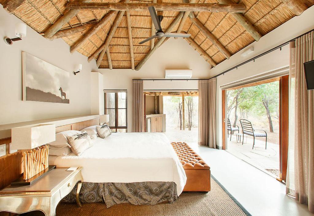 Tambuti Lodge Pilanesberg Ngoại thất bức ảnh