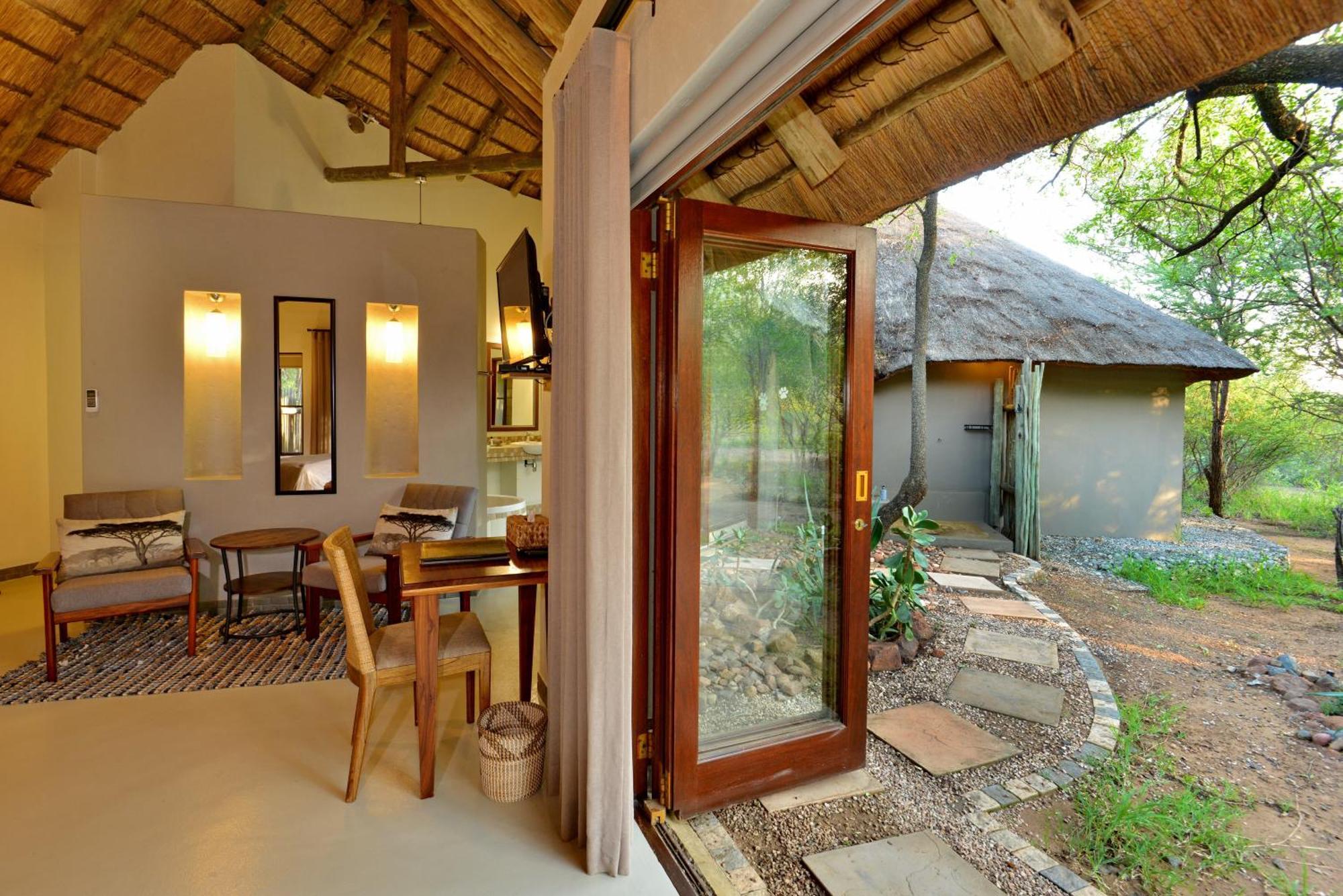 Tambuti Lodge Pilanesberg Ngoại thất bức ảnh